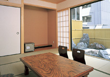 大阪北玉泉院控室（和）