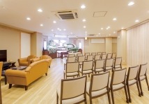 和歌山本町玉泉院式場と控室