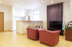 メイプルホール高井田リビングスペース