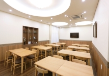 メイプルホール旭食事室