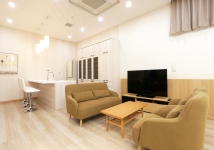 メイプルホール旭控室２