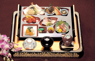 枚方玉泉院幕の内