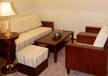 八尾玉泉院1階控室