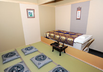 メイプルホールファミリー寝屋川東霊安室