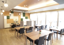 メイプルホール寝屋川公園食事室