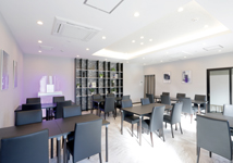 メイプルホール萱島食事室