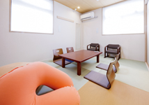 メイプルホール千里山控室