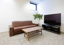 メイプルホール千里山リビングルーム