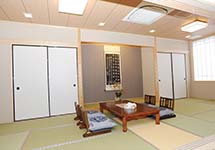 メイプルホールファミリー寝屋川東控室