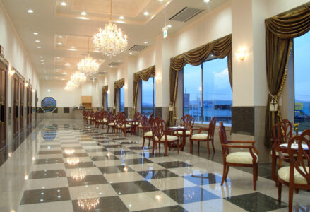 新庄玉泉院2階ロビー